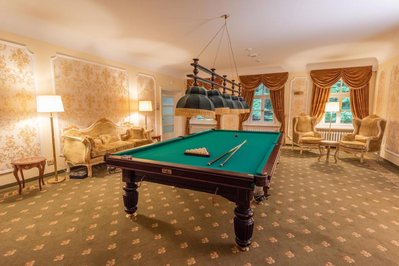 Robenstein Hotel & Spa - Villa ツヴィーゼル エクステリア 写真