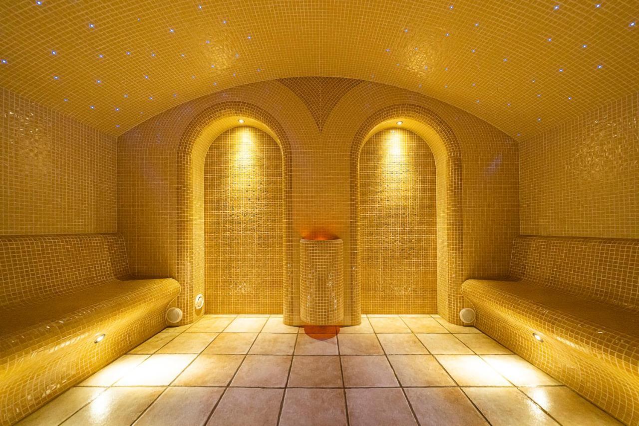 Robenstein Hotel & Spa - Villa ツヴィーゼル エクステリア 写真